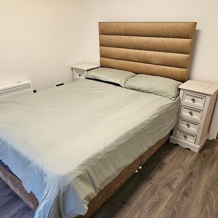 1 Bed Modern Flat Appartement Didcot Buitenkant foto